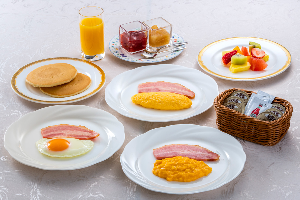 朝食