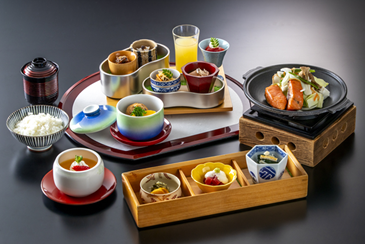 朝食